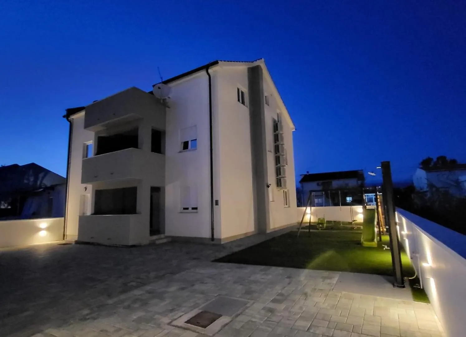 New Family Apartments Franka, Sabunike بريفلاكا